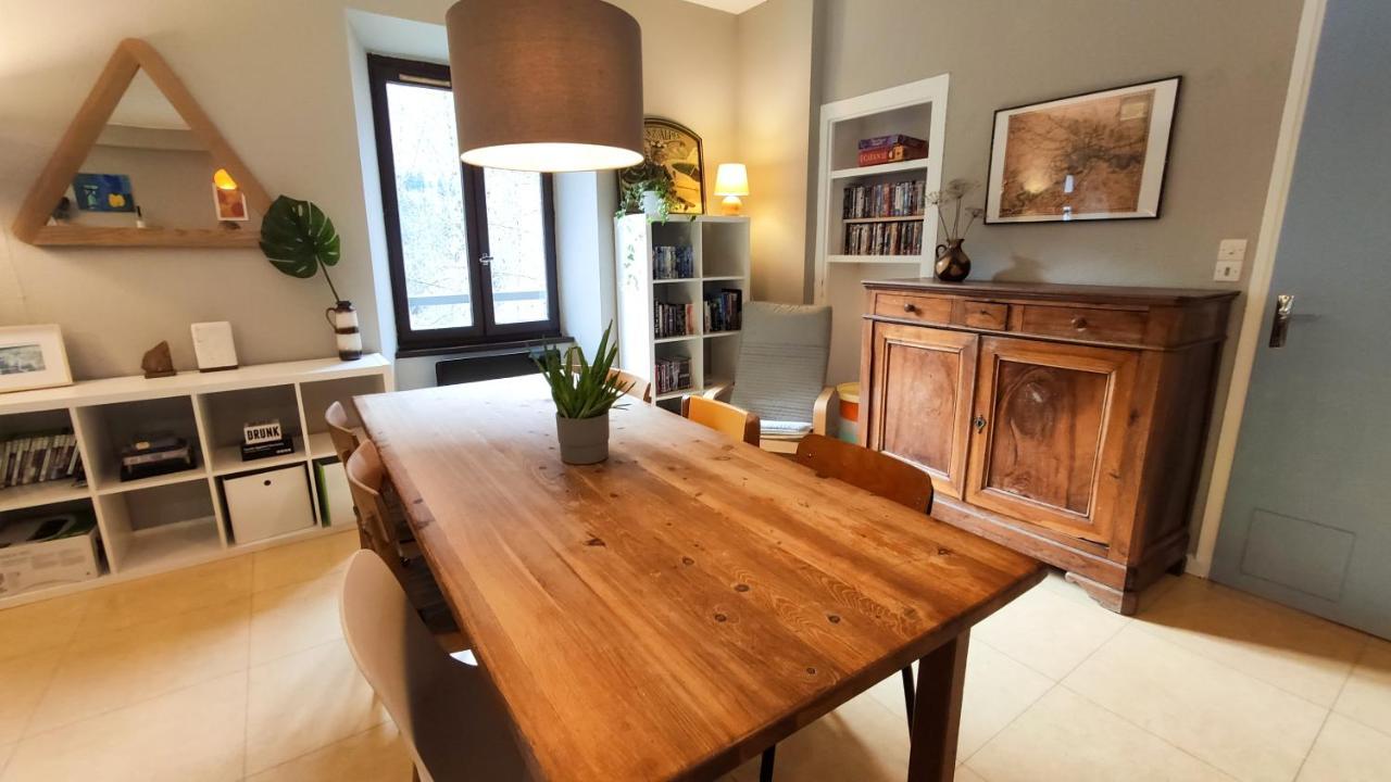 The Old School House, Les Ougiers Appartement Vénosc Buitenkant foto